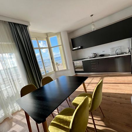 Wave Beachfront Apartments Durrës Zewnętrze zdjęcie