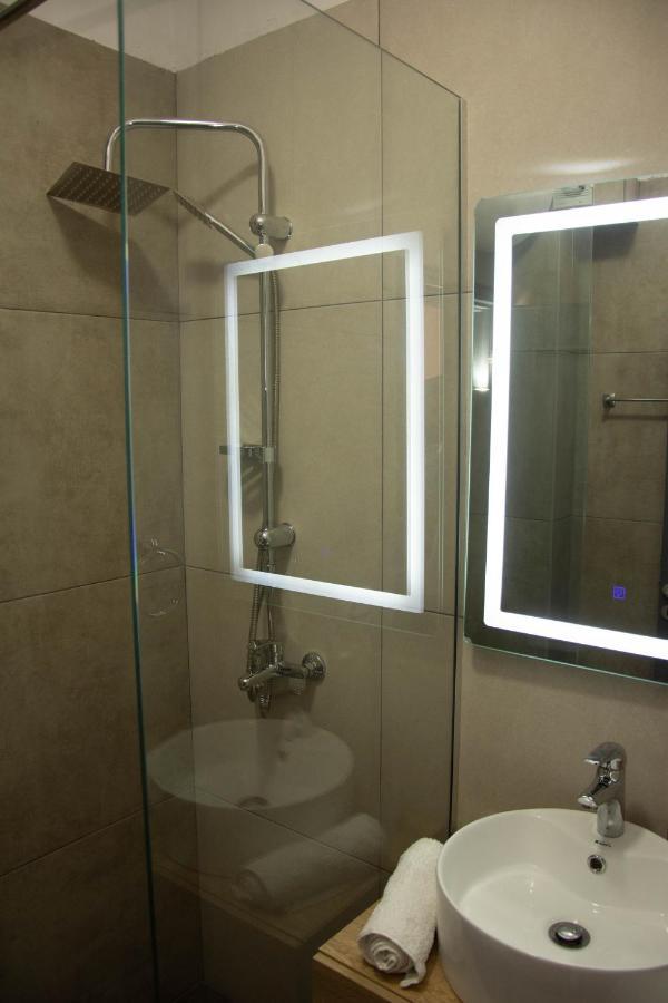 Wave Beachfront Apartments Durrës Zewnętrze zdjęcie